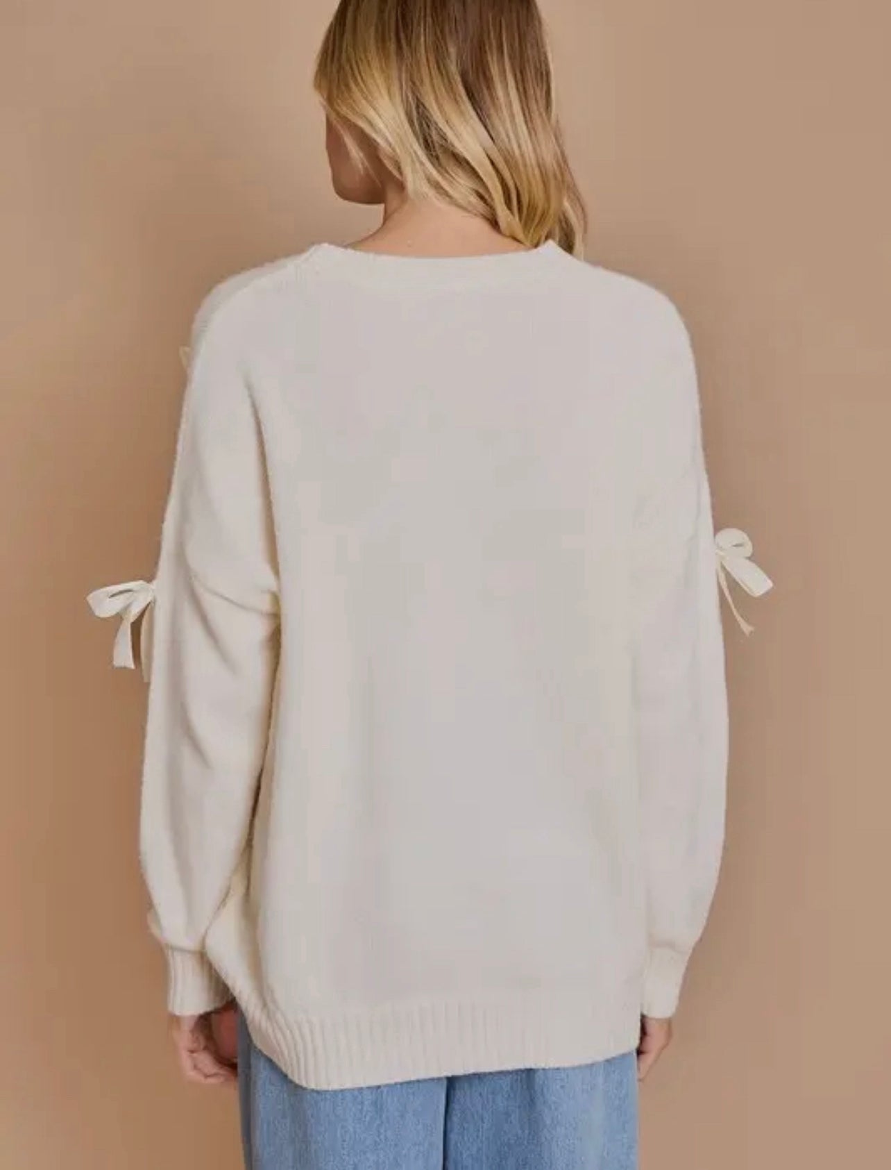 Round Neck Long Sleeve Satin Bows Sweater - Sale