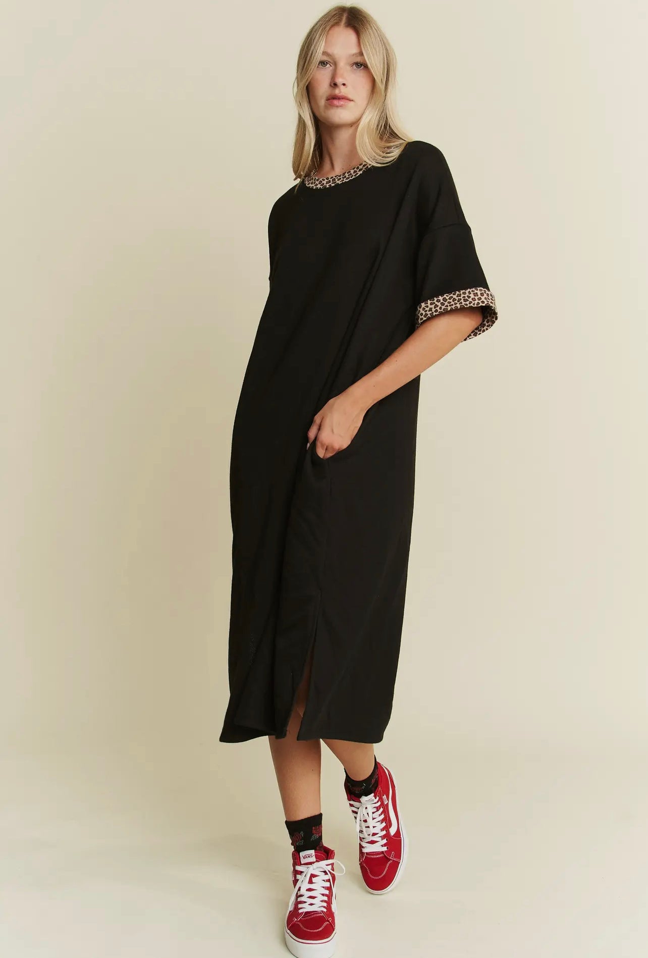 BLACK AND ANIMAL PRINT MIDI DRESS