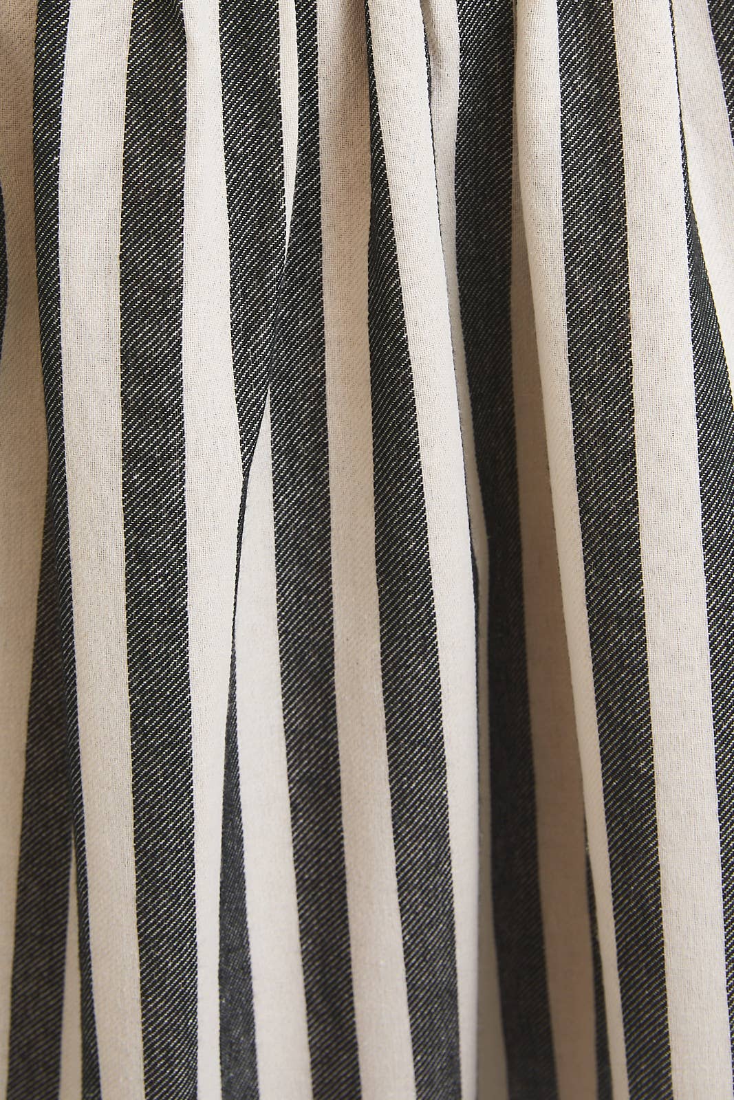 SLEEVELESS STRIPE MAXI DRESS