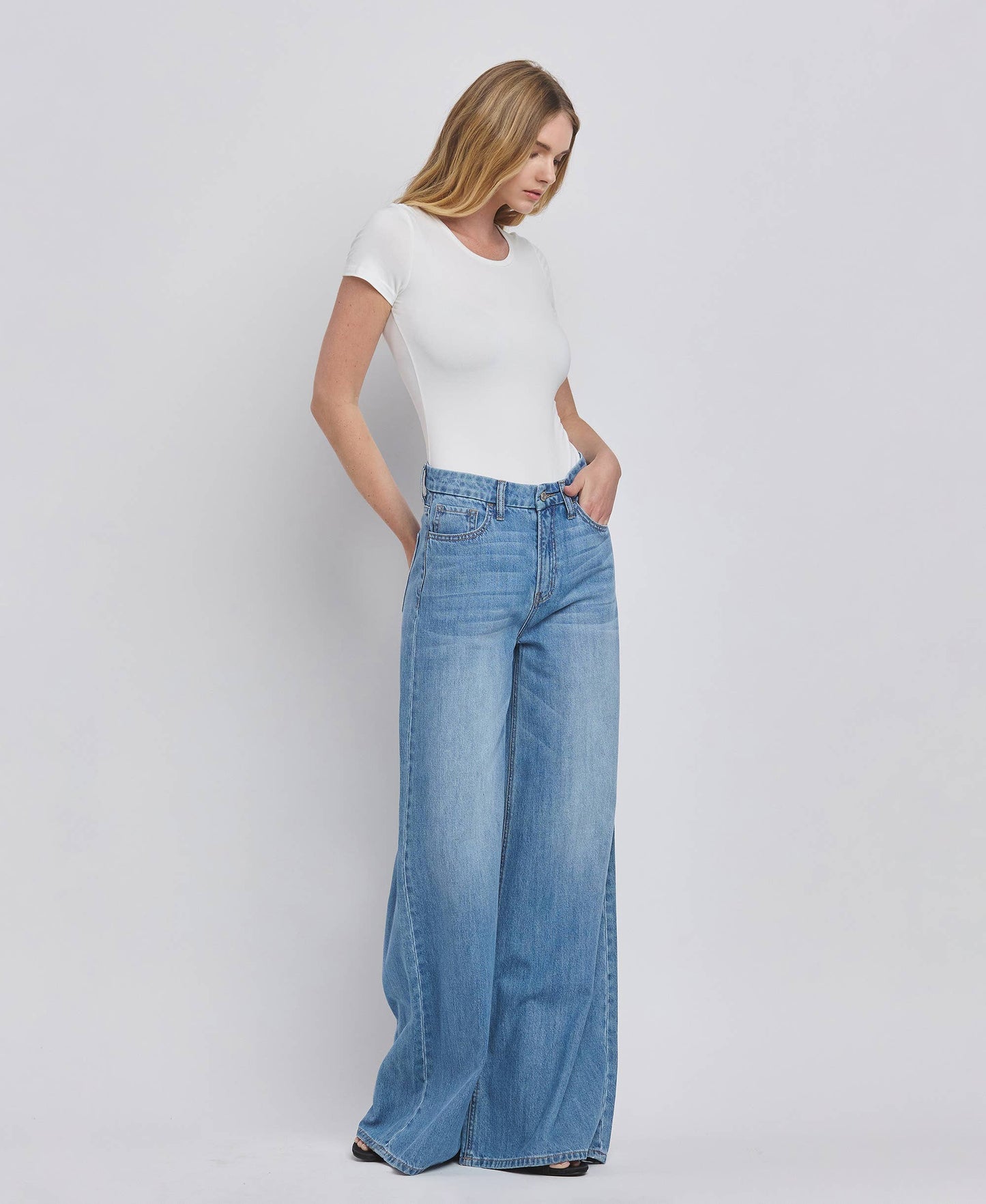 KUDOS SUPER HIGH RISE WIDE LEG JEANS