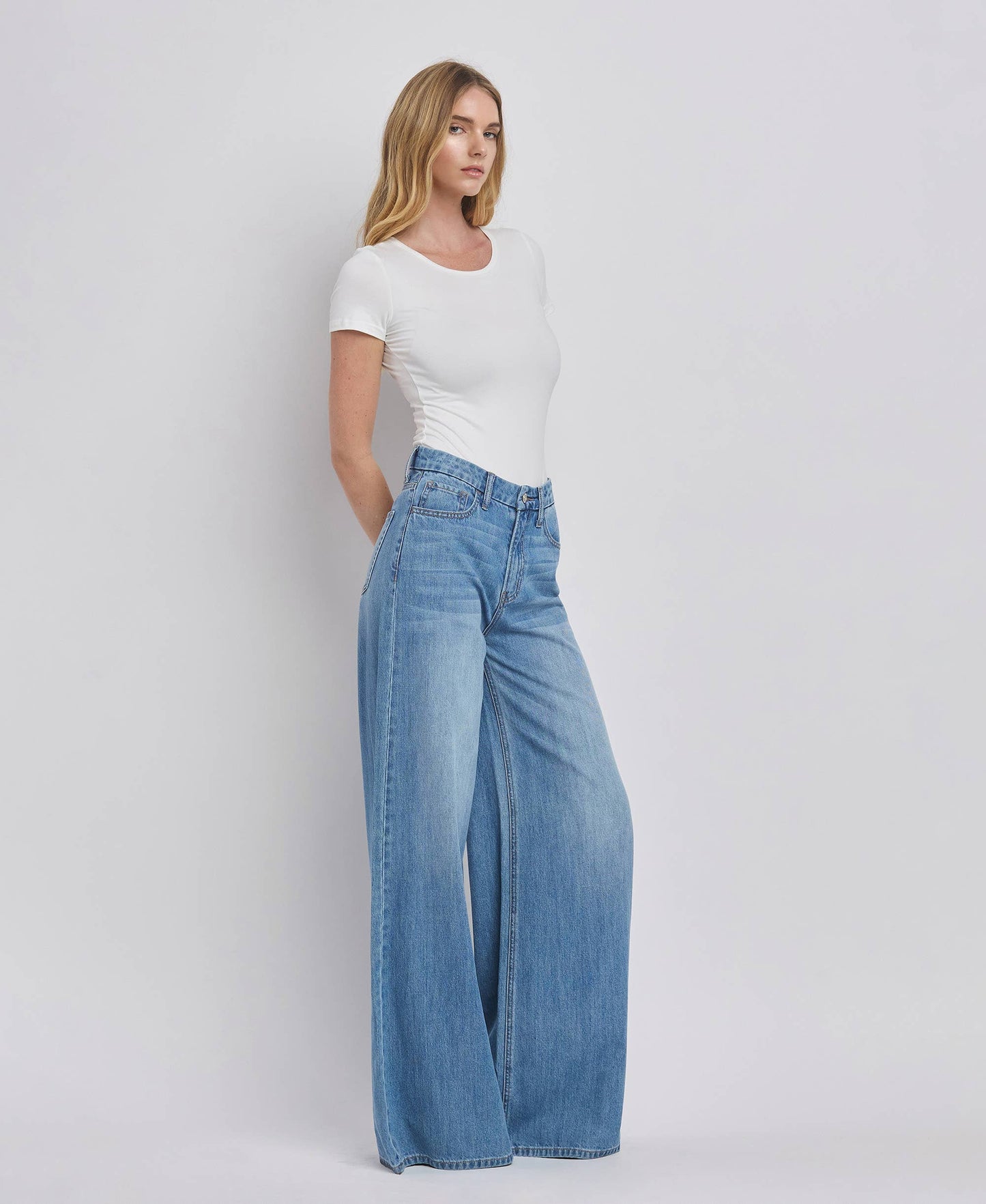 KUDOS SUPER HIGH RISE WIDE LEG JEANS