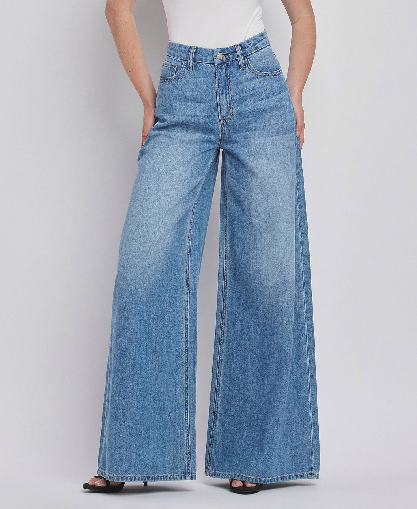 KUDOS SUPER HIGH RISE WIDE LEG JEANS