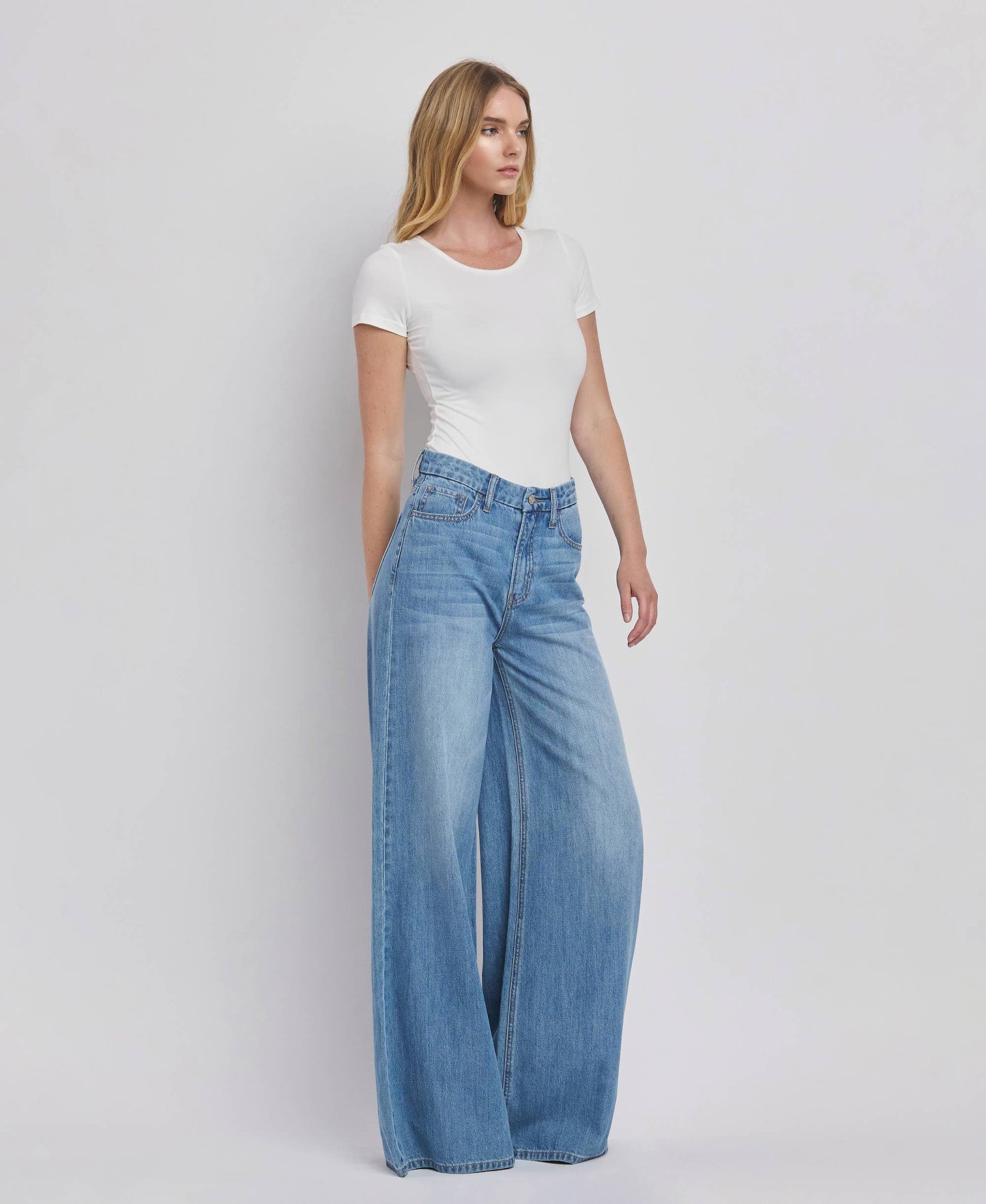 KUDOS SUPER HIGH RISE WIDE LEG JEANS