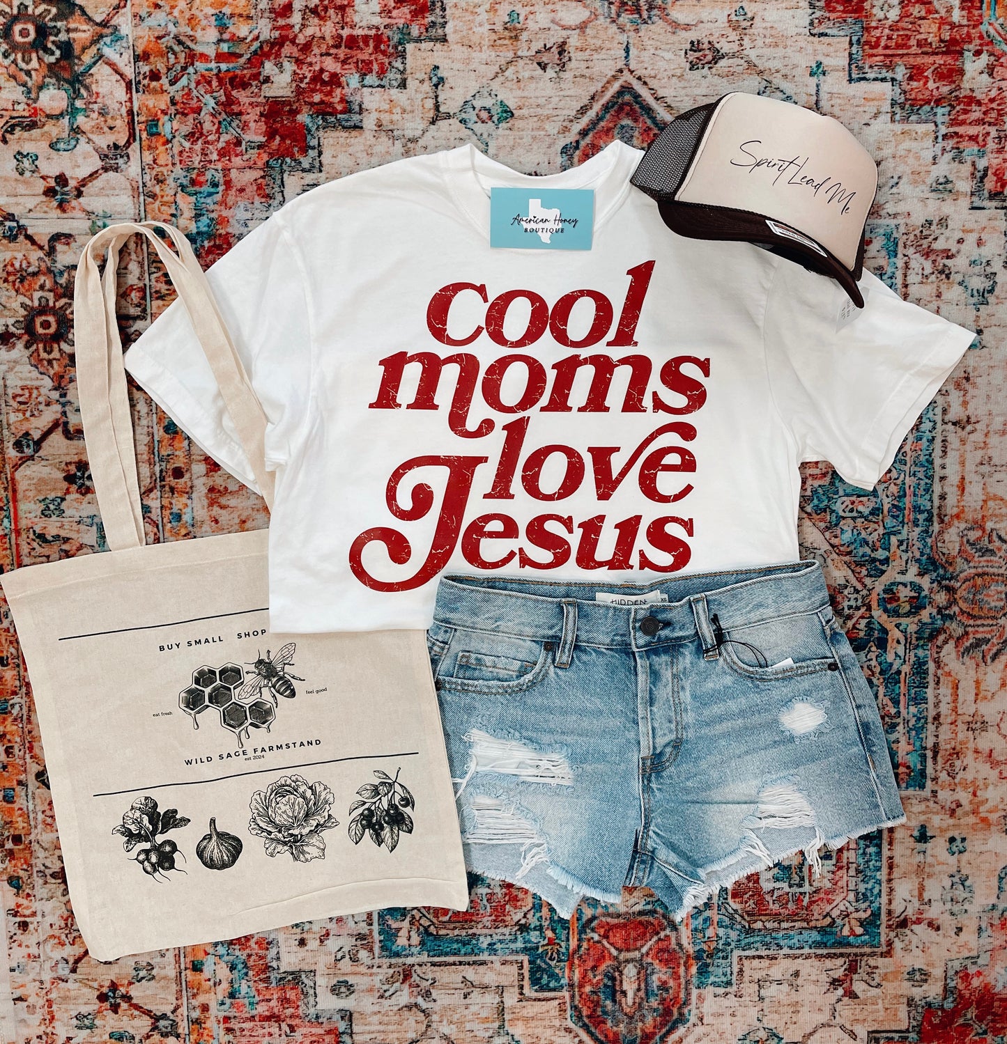 ♥️ Cool Moms Love Jesus ♥️ Tshirt