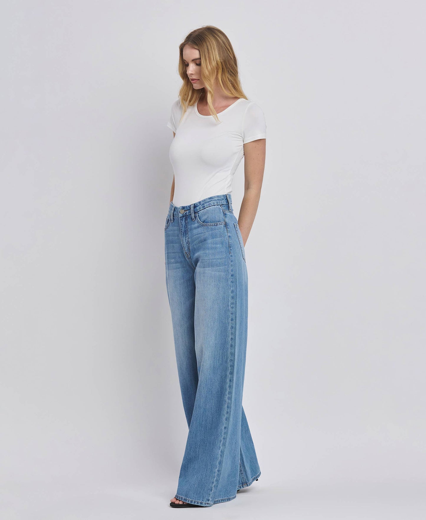 KUDOS SUPER HIGH RISE WIDE LEG JEANS