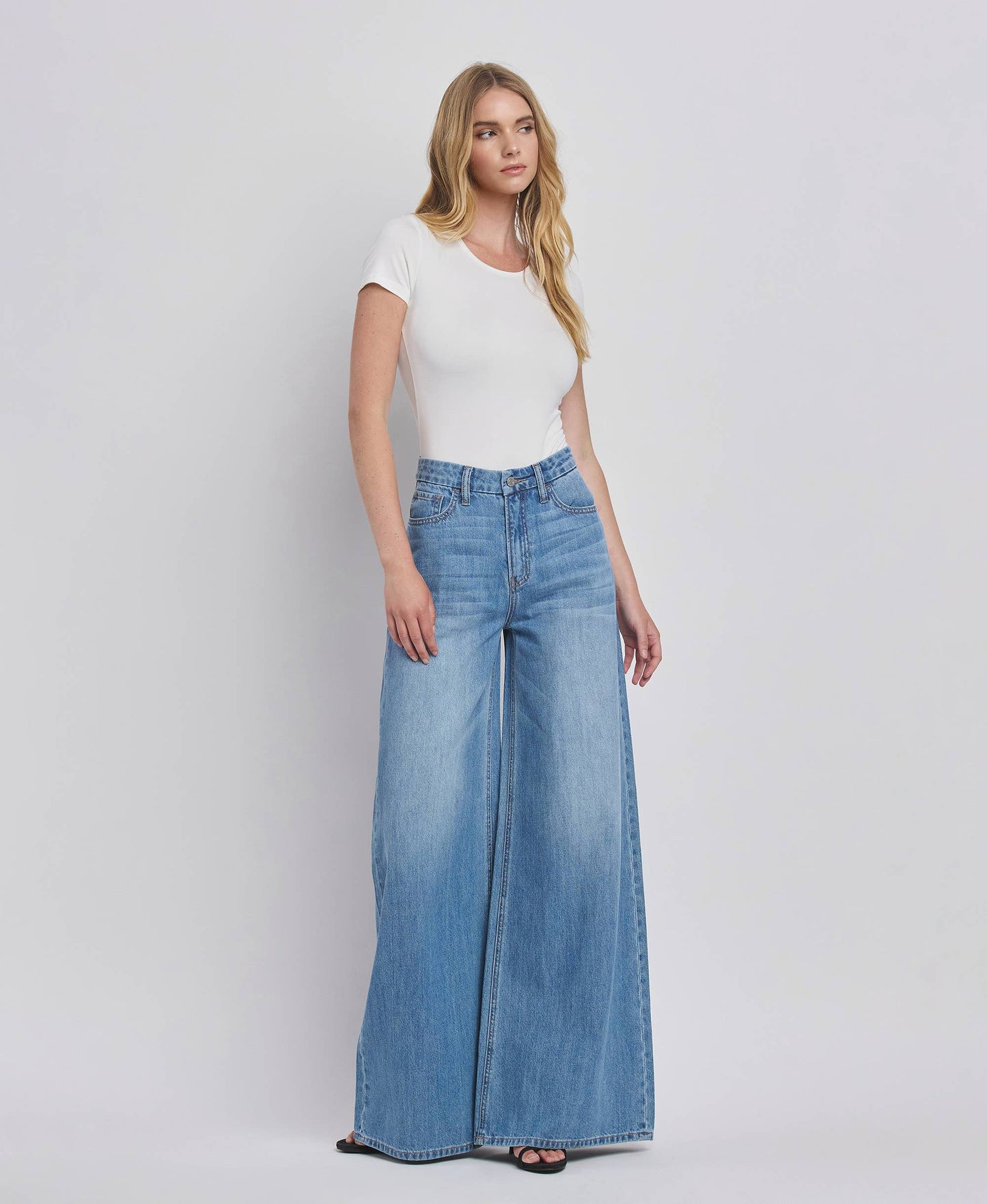 KUDOS SUPER HIGH RISE WIDE LEG JEANS