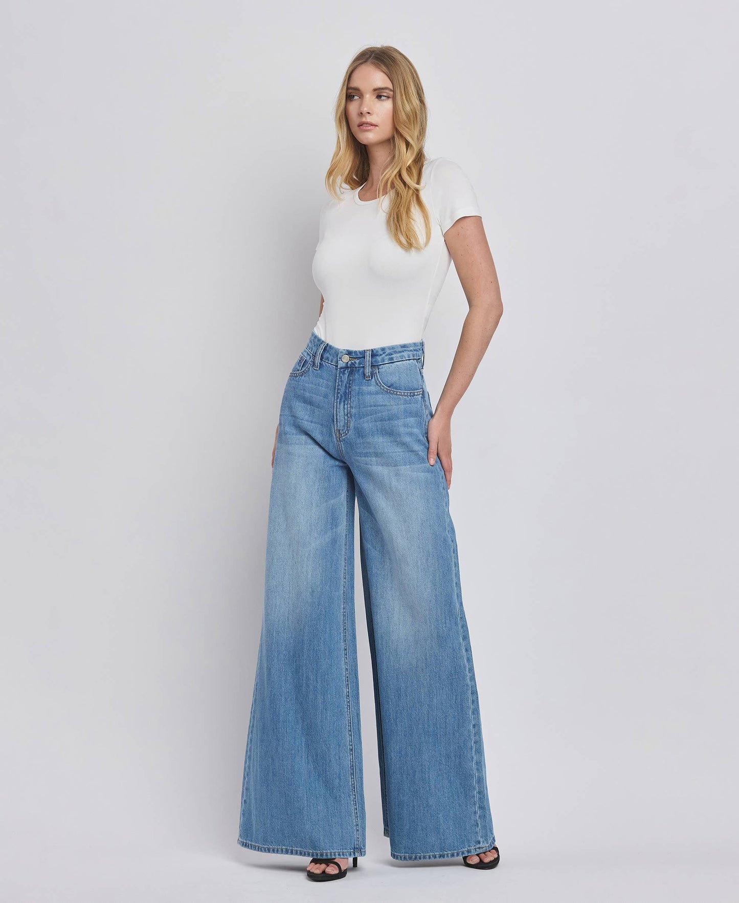 KUDOS SUPER HIGH RISE WIDE LEG JEANS
